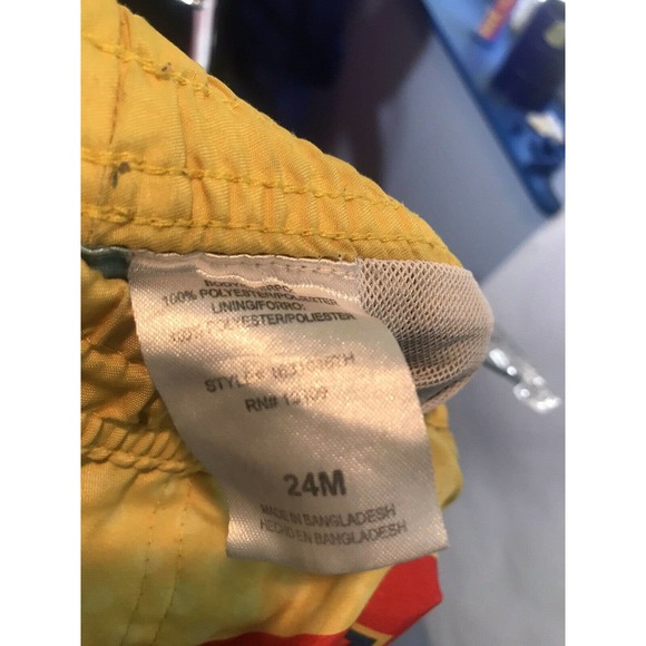 Thomas The Train Boys Swim Trunks - Size 24 Months - Picture 4 of 4